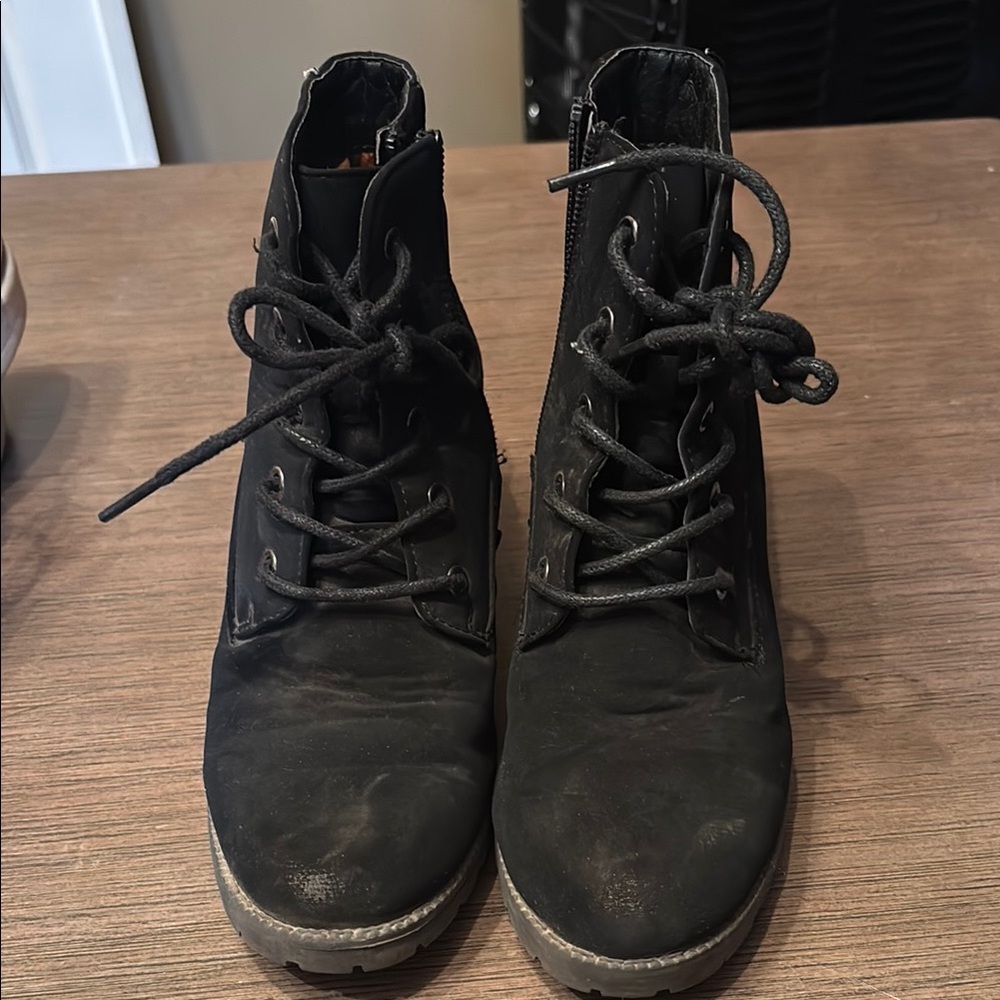 Stylish Black Kids Boots